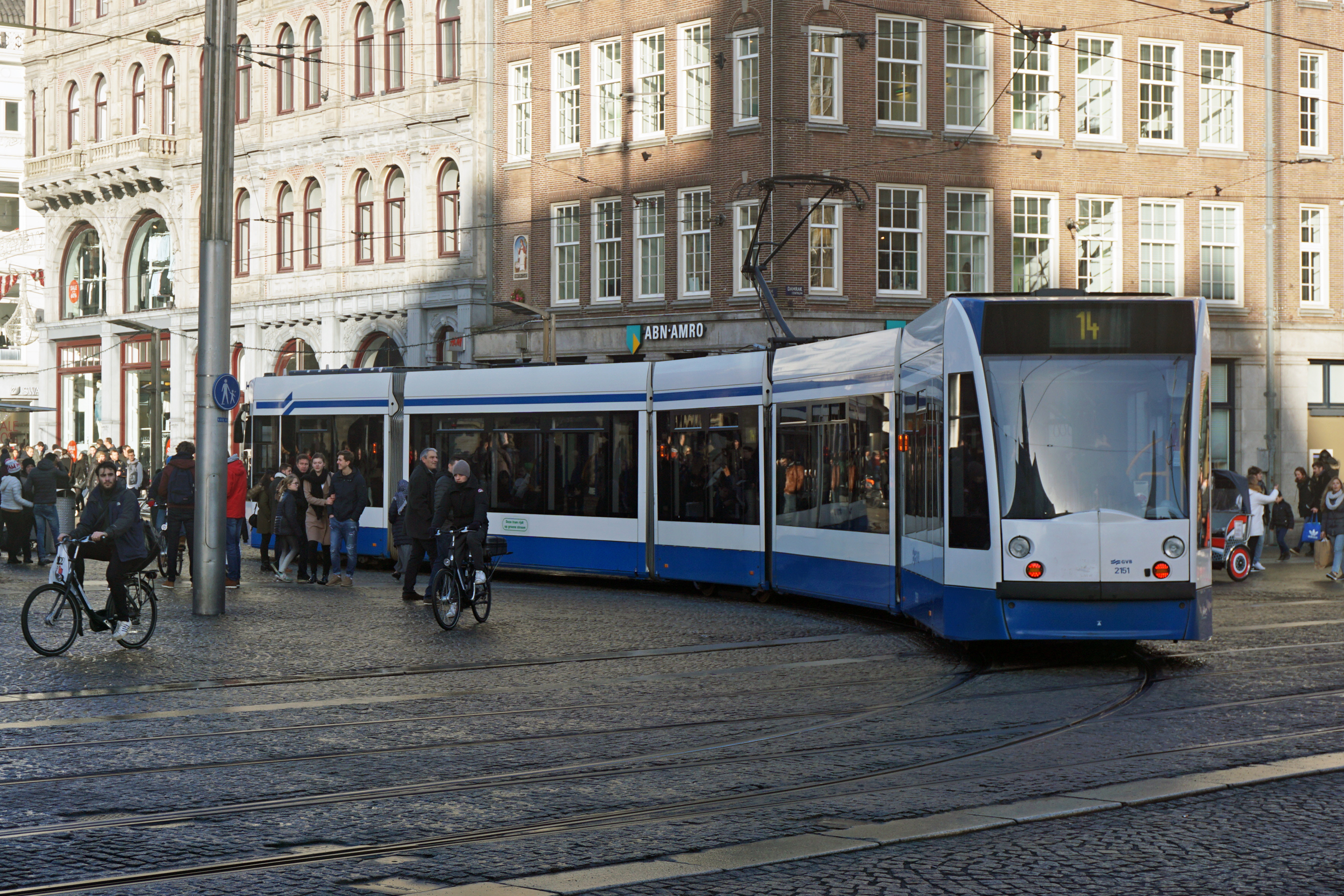 Амстердам 12. Трамвай Амстердам. Амстердамский трамвай. Tram Amsterdam.