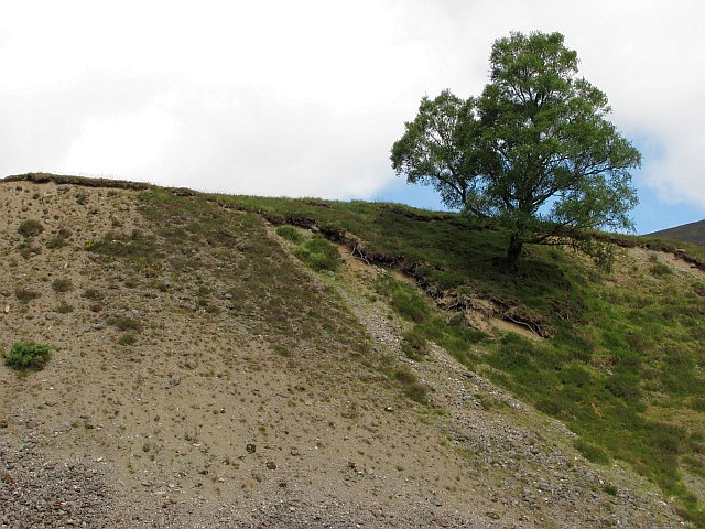 File:Glacial terrace, Glen Roy - geograph.org.uk - 1930434.jpg