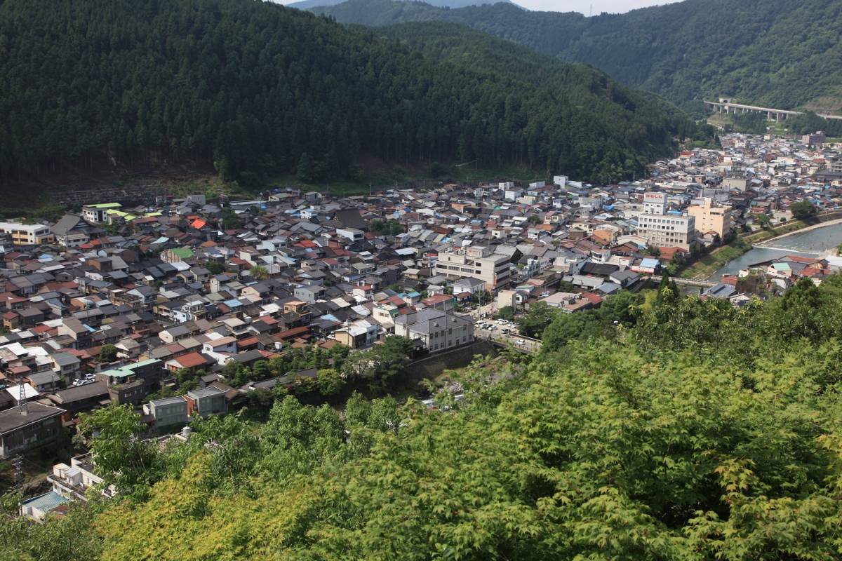 File:Gujo Gifu Japan.jpg - 维基百科，自由的百科全书