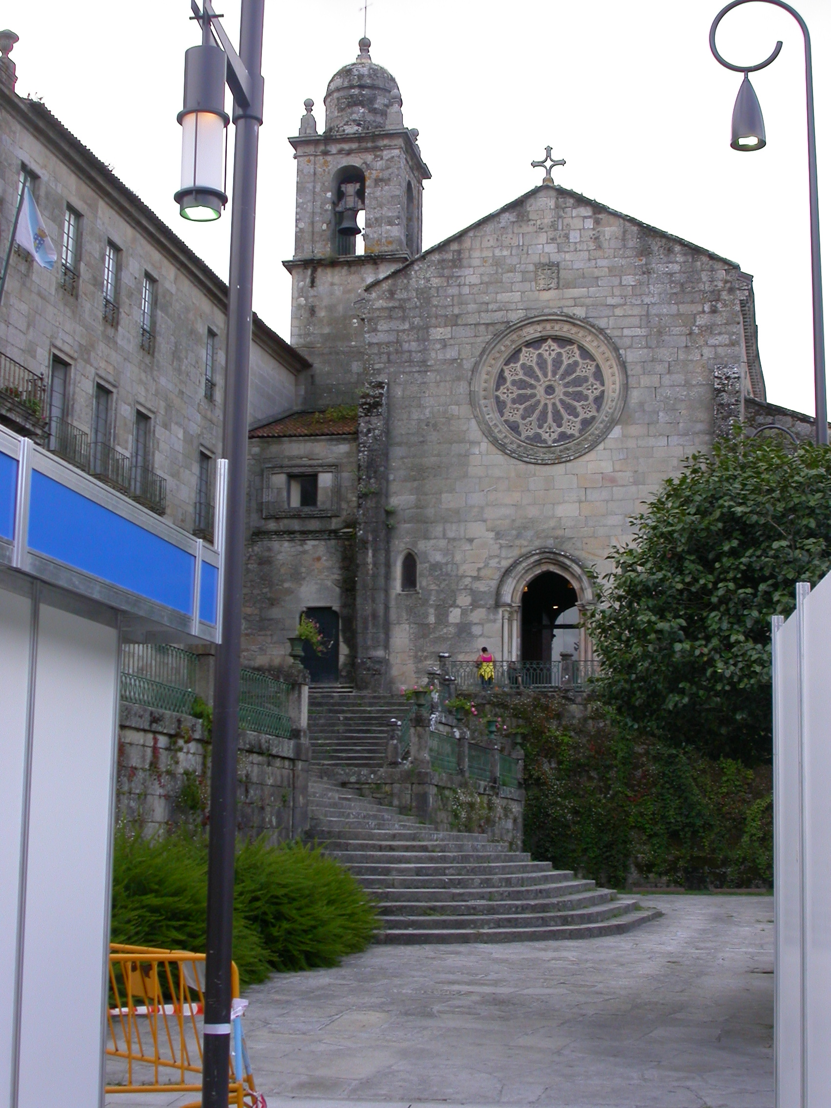 File:Iglesia de San Francisco, en Pontevedra.JPG - Wikimedia Commons