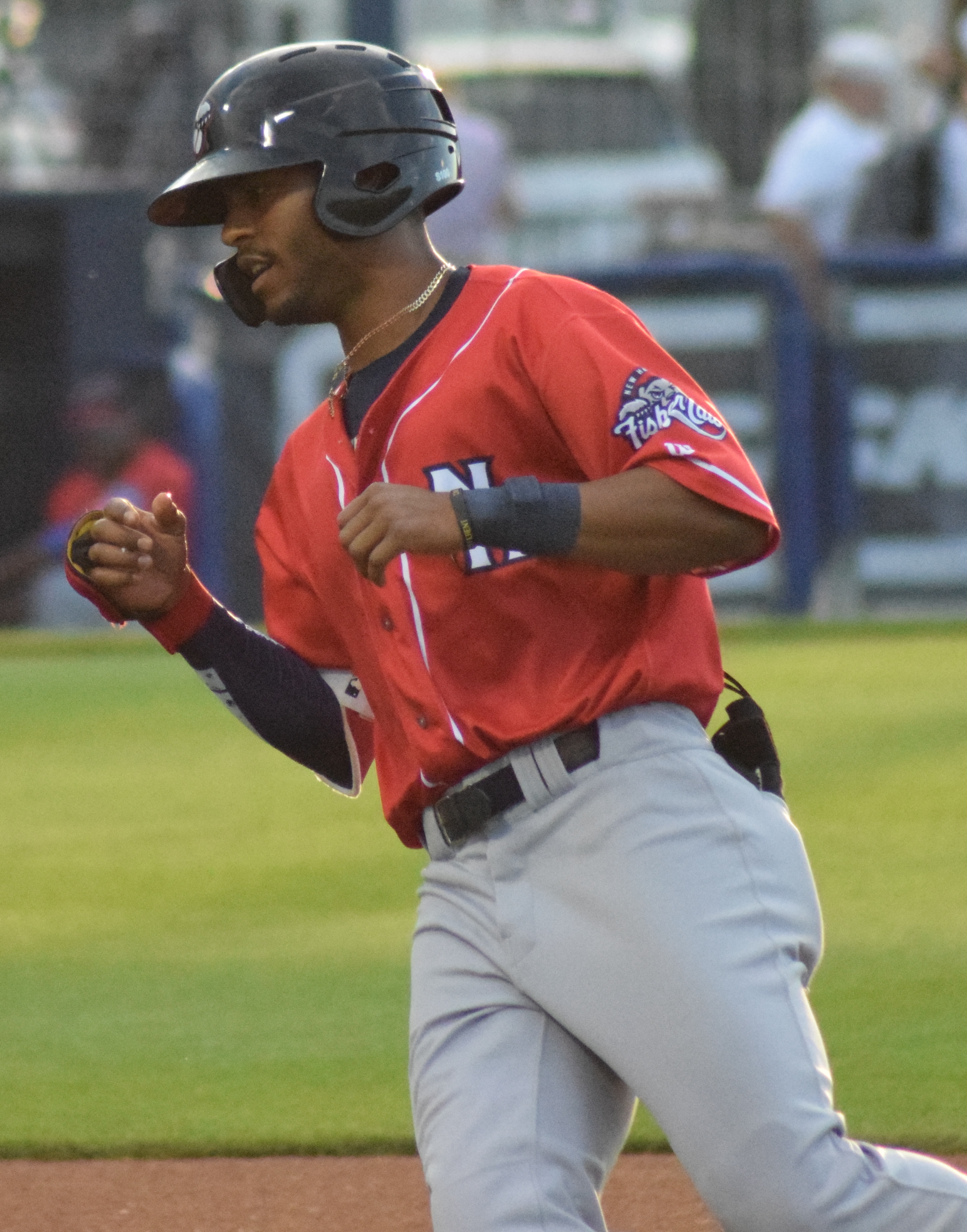 Playing against each other for 1st time in MLB, Pirates' Joshua Palacios  and brother Richie hope to serve as NYC success stories