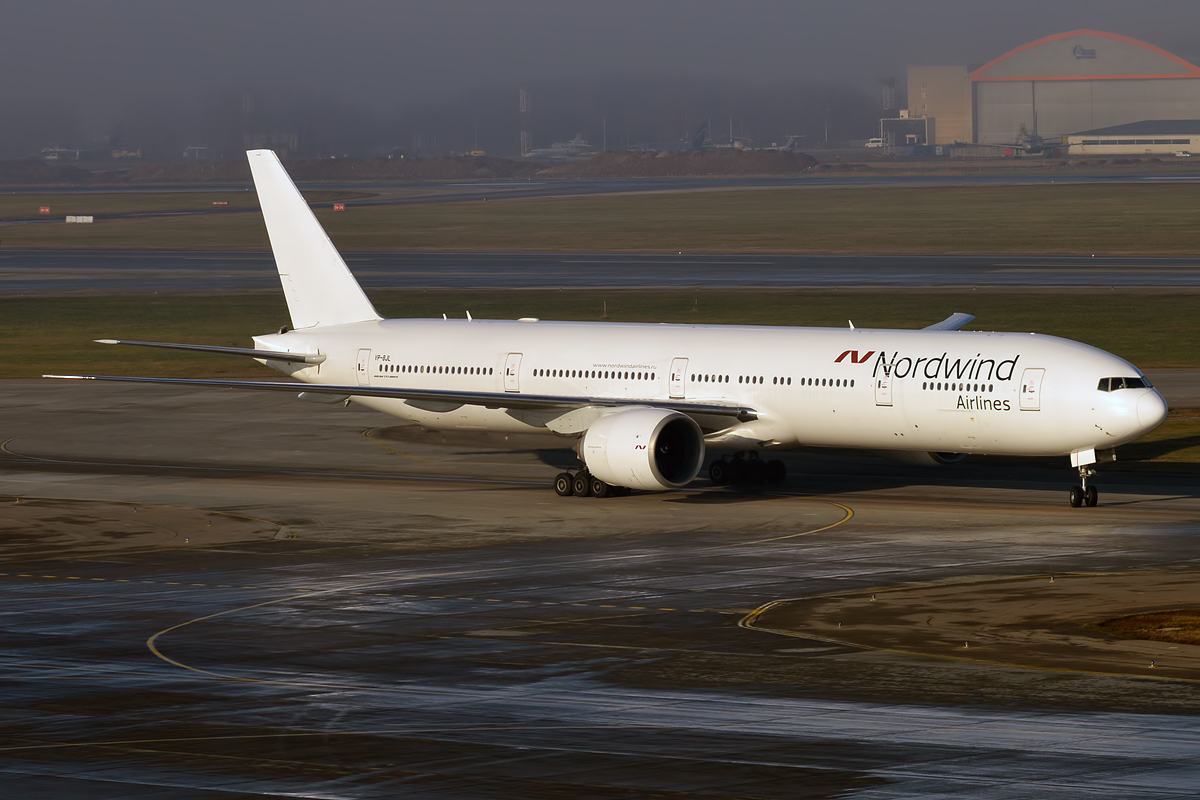 Nordwind 777 cockpit