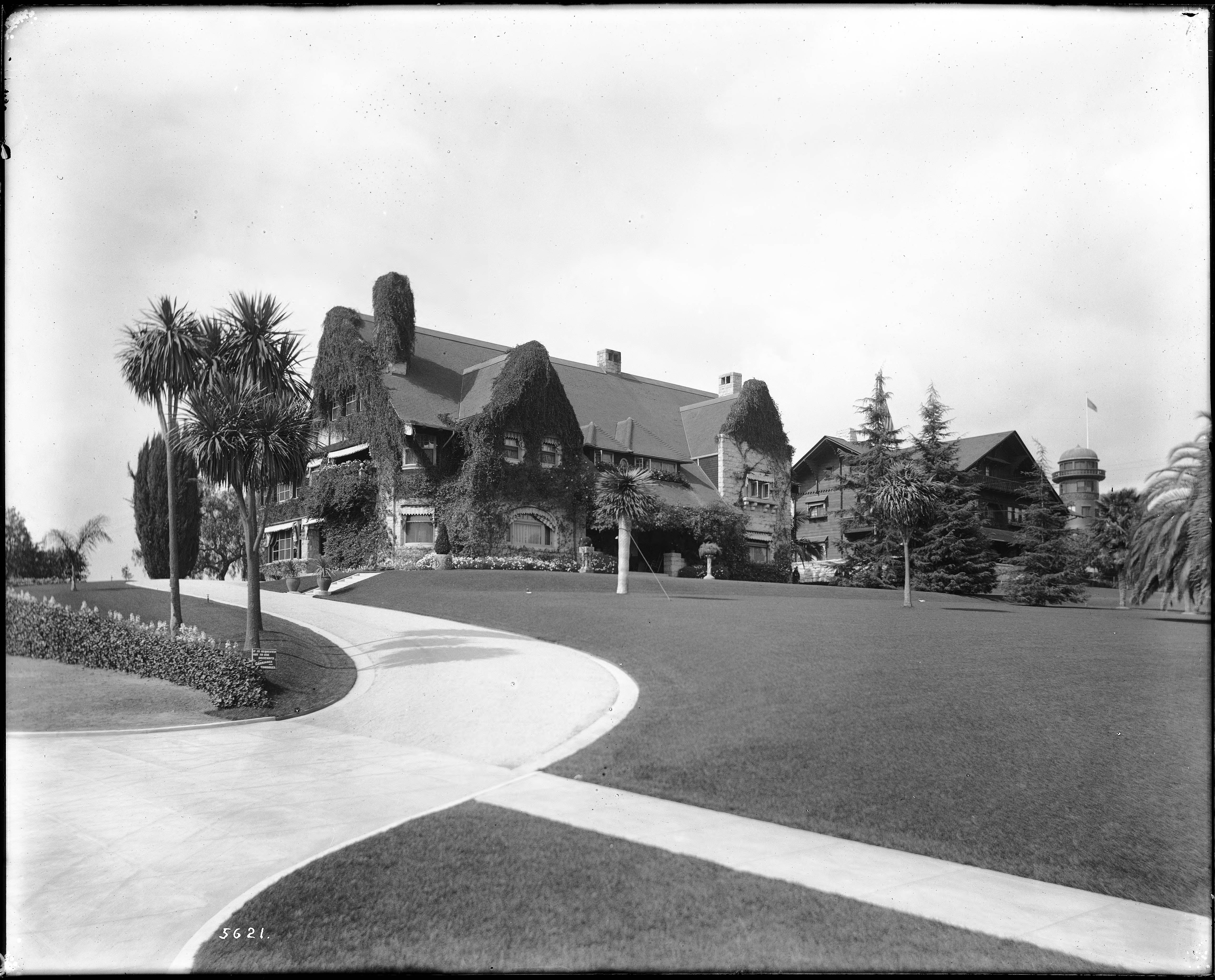 Home  Anheuser-Busch