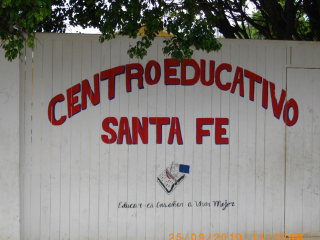 SANTA FE ESCUELA.JPG