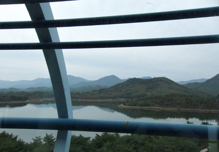 File:Songji Lake A 3.JPG