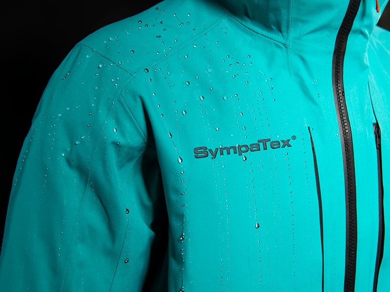 File:Sympatex "sustainability meets performance"- Jacke.jpg