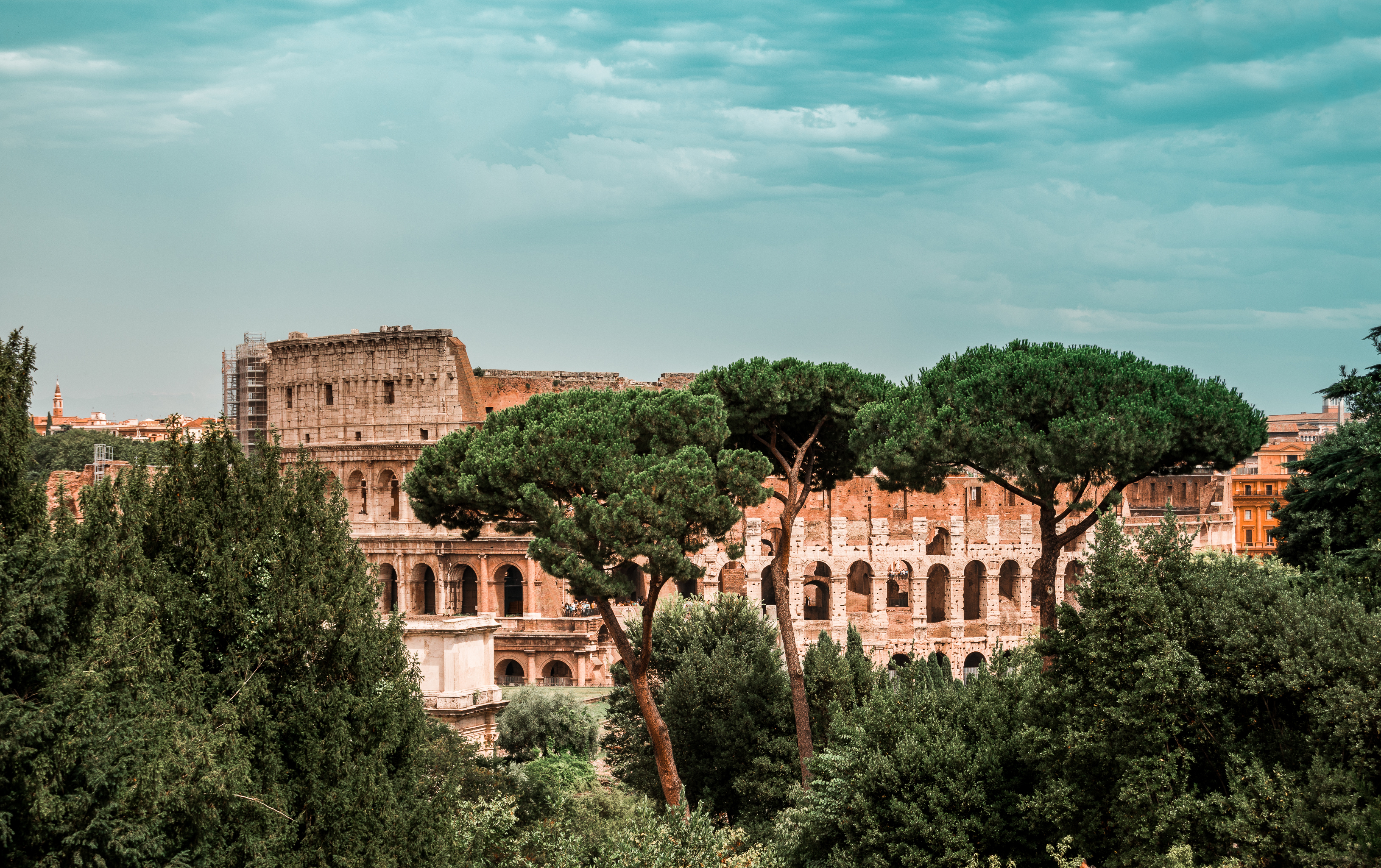 Discover the Colosseum: A Journey Through Rome's Timeless Amphitheater