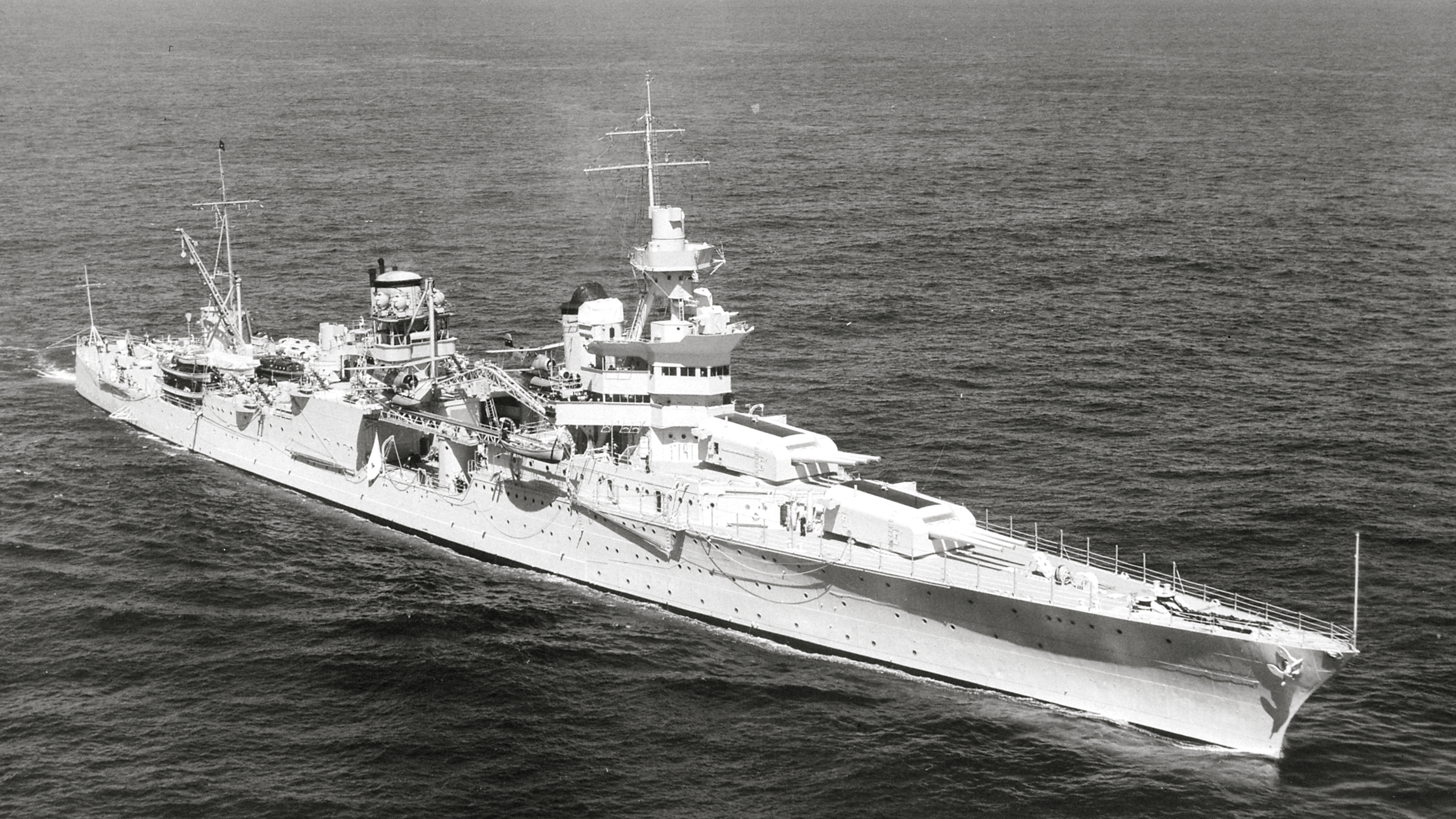 印第安纳波利斯号重型巡洋舰(CA-35) - 维基百科，自由的百科全书