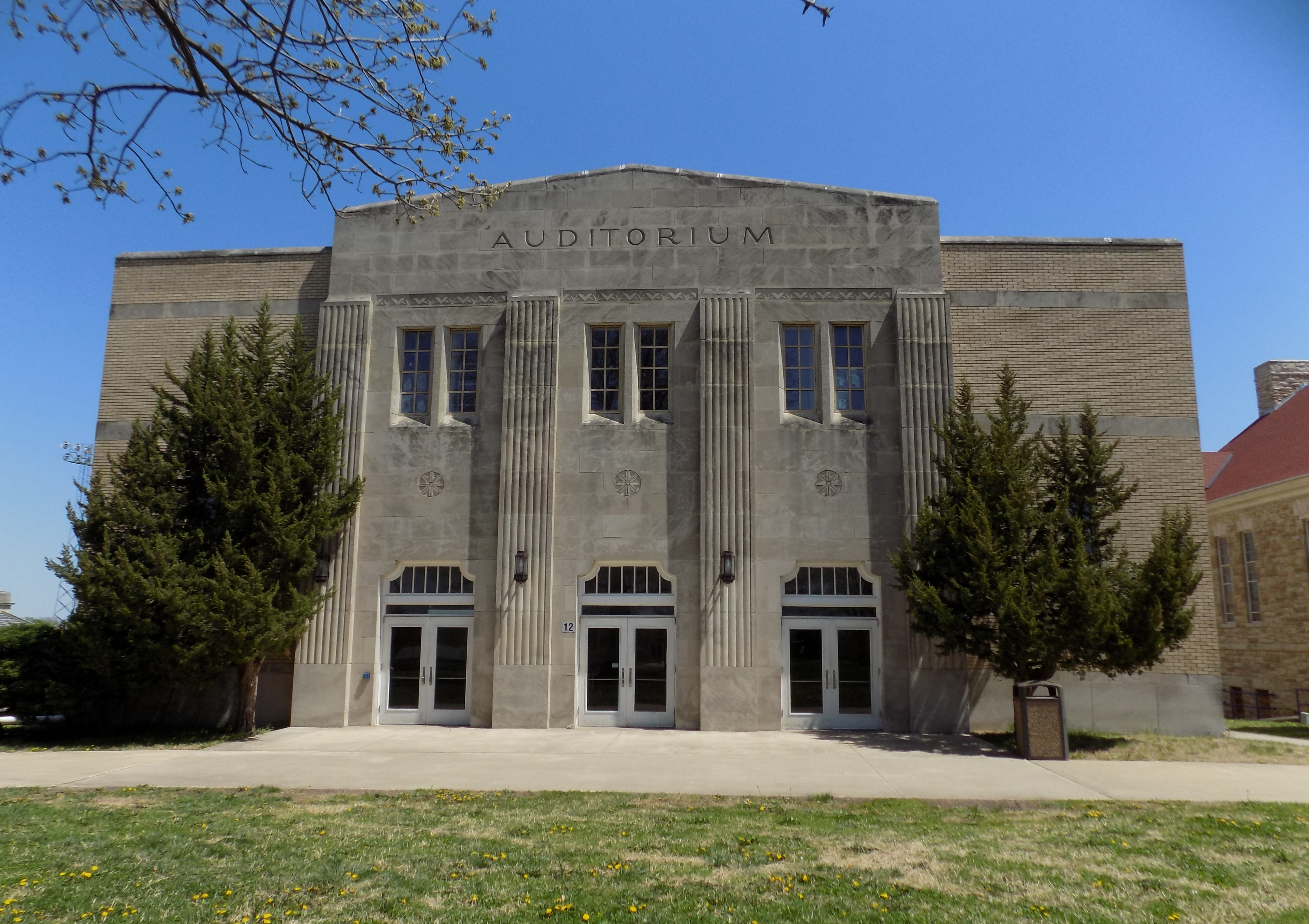 Auditorium (2017)