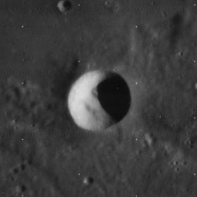 Bancroft (crater) Lunar impact crater