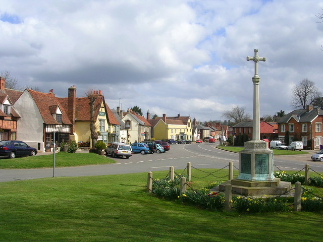 File:Cavendish Village centre - geograph.org.uk - 155296.jpg - Wikimedia  Commons