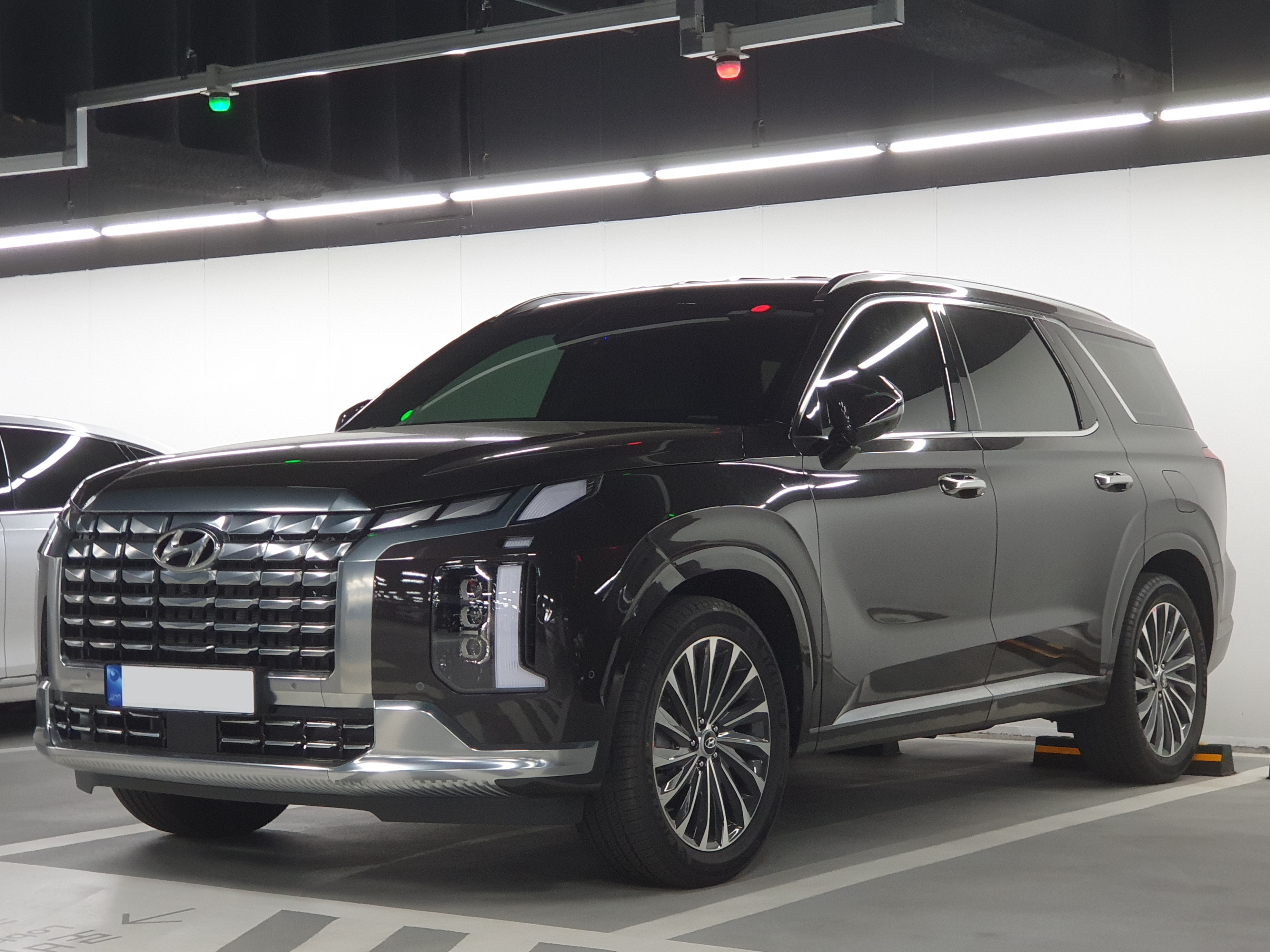 Решетка радиатора Hyundai Palisade lx2. Палисад каллиграфия. Тюнинг Полисад Калиграфи.