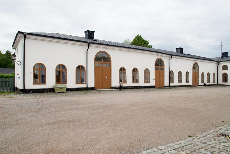 File:Karlbergs slott - KMB - 16001000019554.jpg