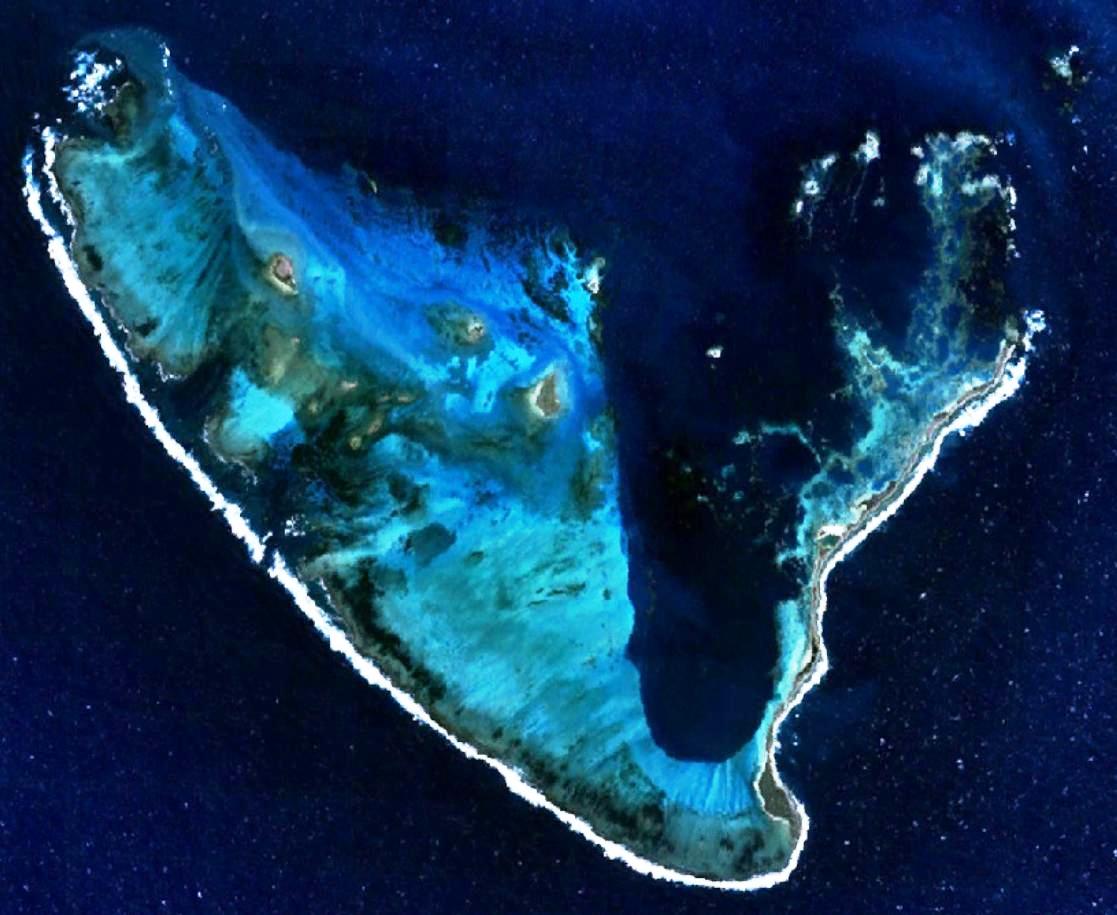 New zealand consists. Островов Хаутман-Аброльос. Ган Айленд. Пелсарт. Gun Island Elizabeth.