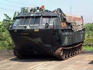 <span class="mw-page-title-main">Aquatrack</span> Amphibious load vehicle