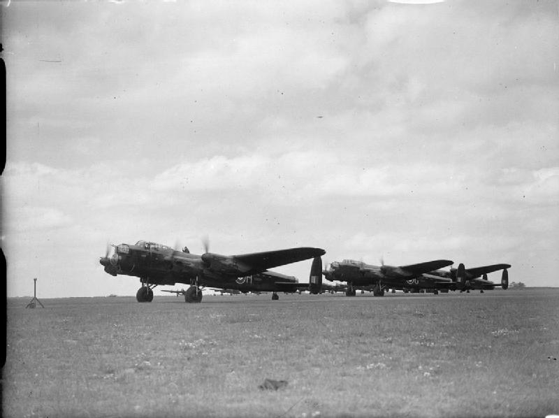 File:Royal Air Force Bomber Command, 1942-1945. CH6095.jpg