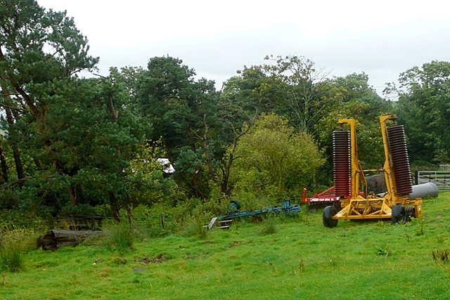 File:Approaching Fawdon Farm - geograph.org.uk - 1508013.jpg