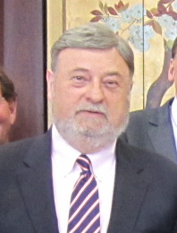 <span class="mw-page-title-main">Arthur J. Gajarsa</span> American judge