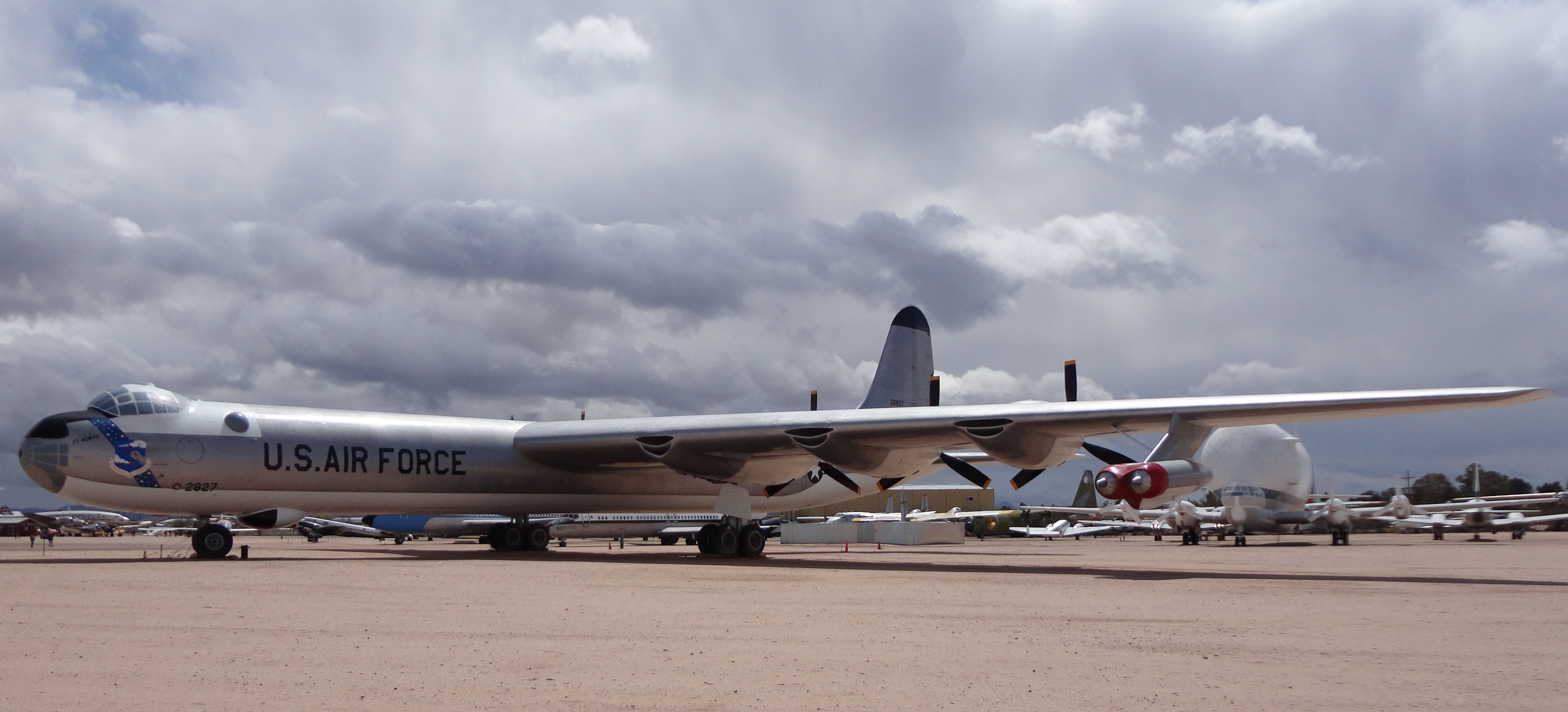 Convair_B-36J_Peacemaker_located_at_Pima