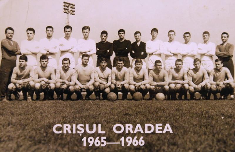 File:Crisul Oradea 1965-1966.jpg