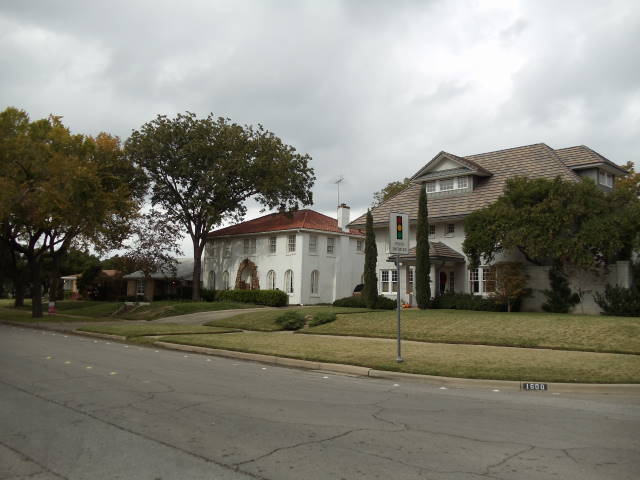 File:Elizabeth Boulevard Historic District.jpg