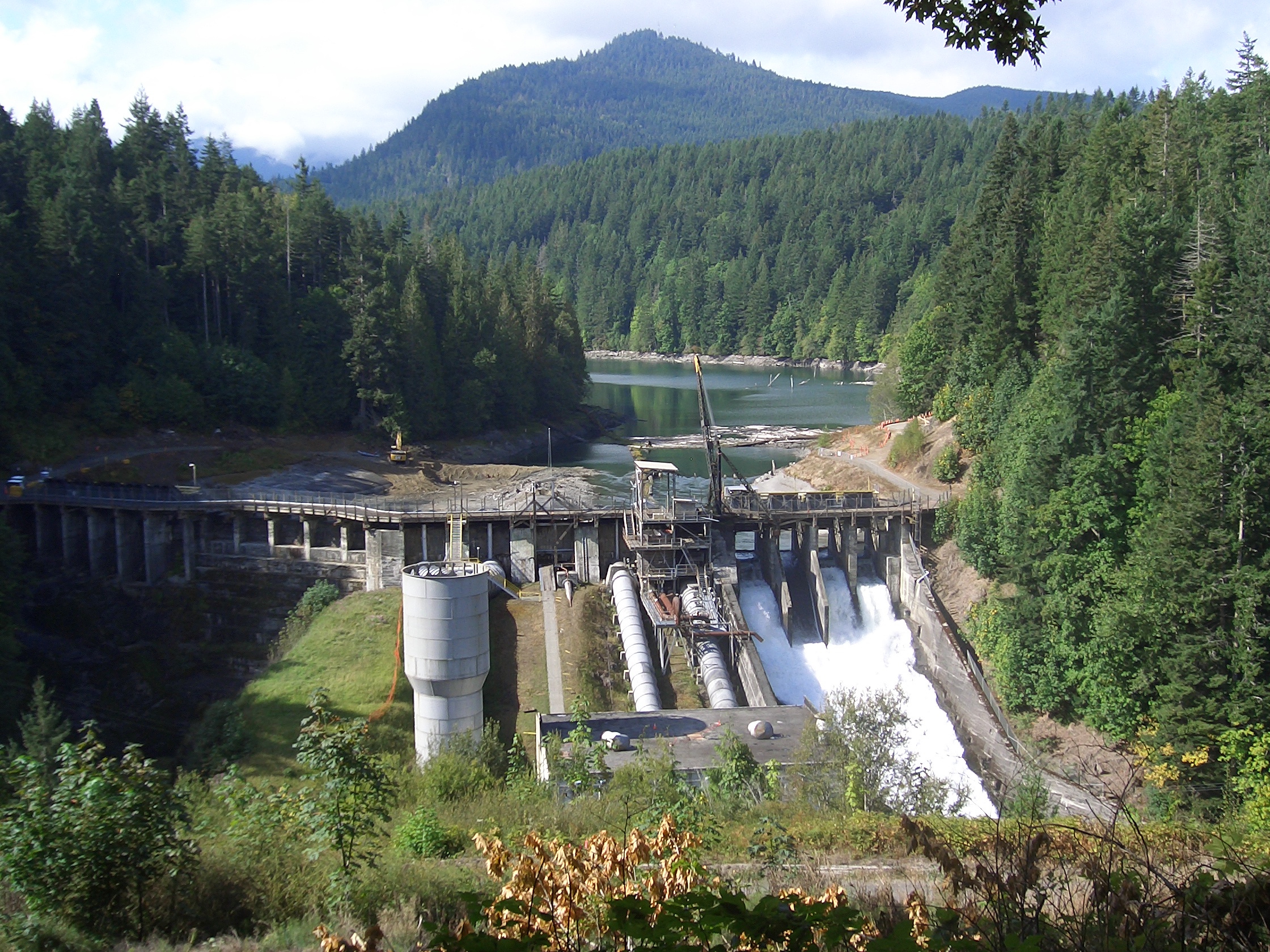 Elwha Dam before removal, September 17, 2011