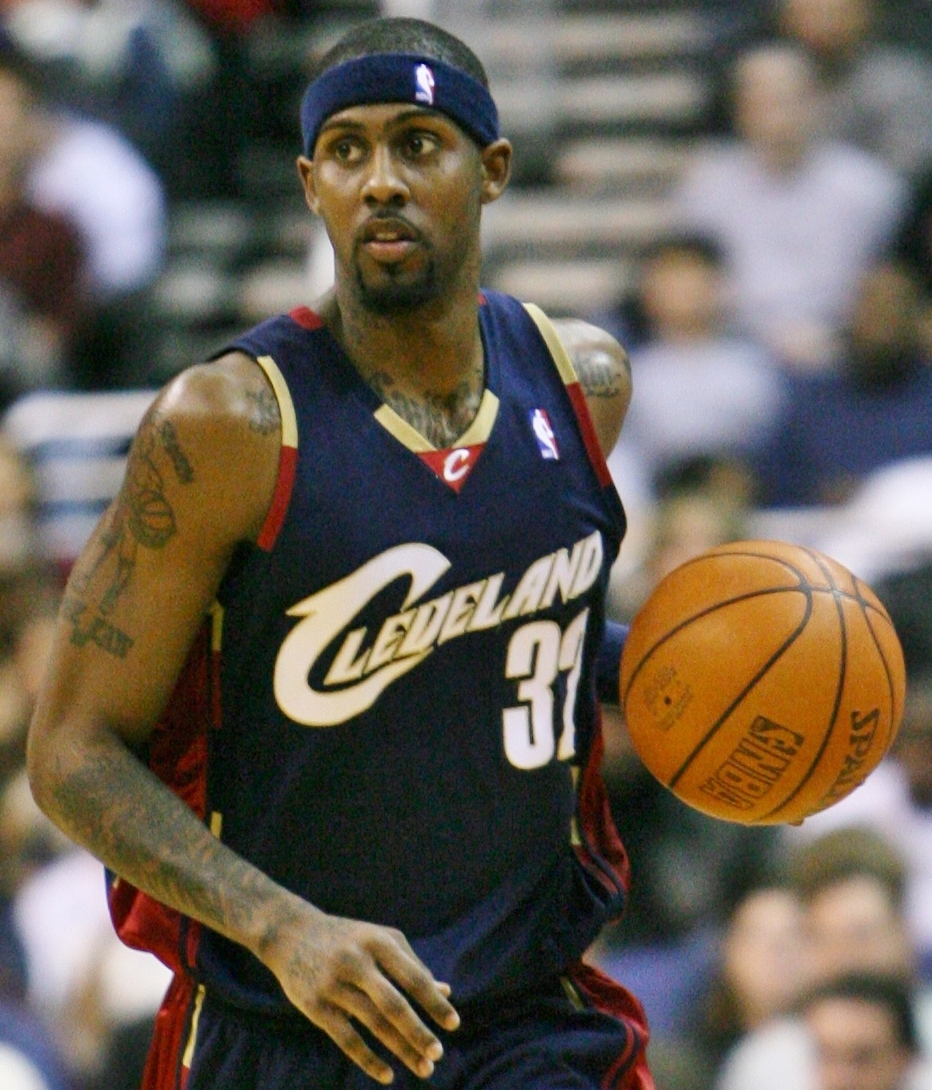 larry hughes jersey