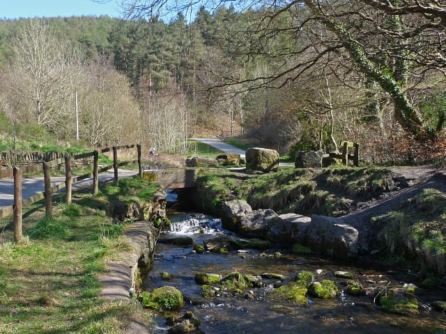 File:Nant Carn, Cwmcarn Forest - geograph.org.uk - 2872813.jpg