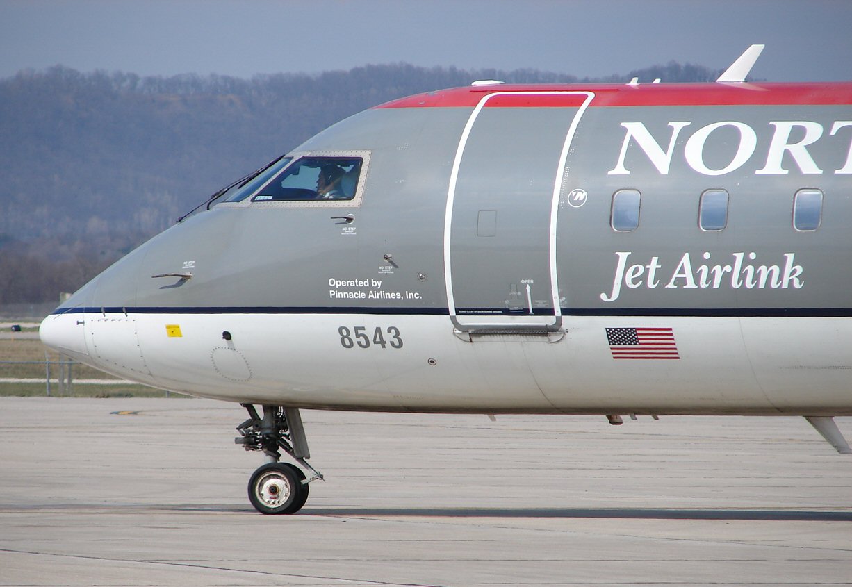 Northwest Jet Airlink, dba nwa Airlink (477290534).jpg