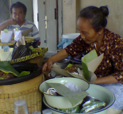 Nasi bungkus - Wikipedia bahasa Indonesia, ensiklopedia bebas