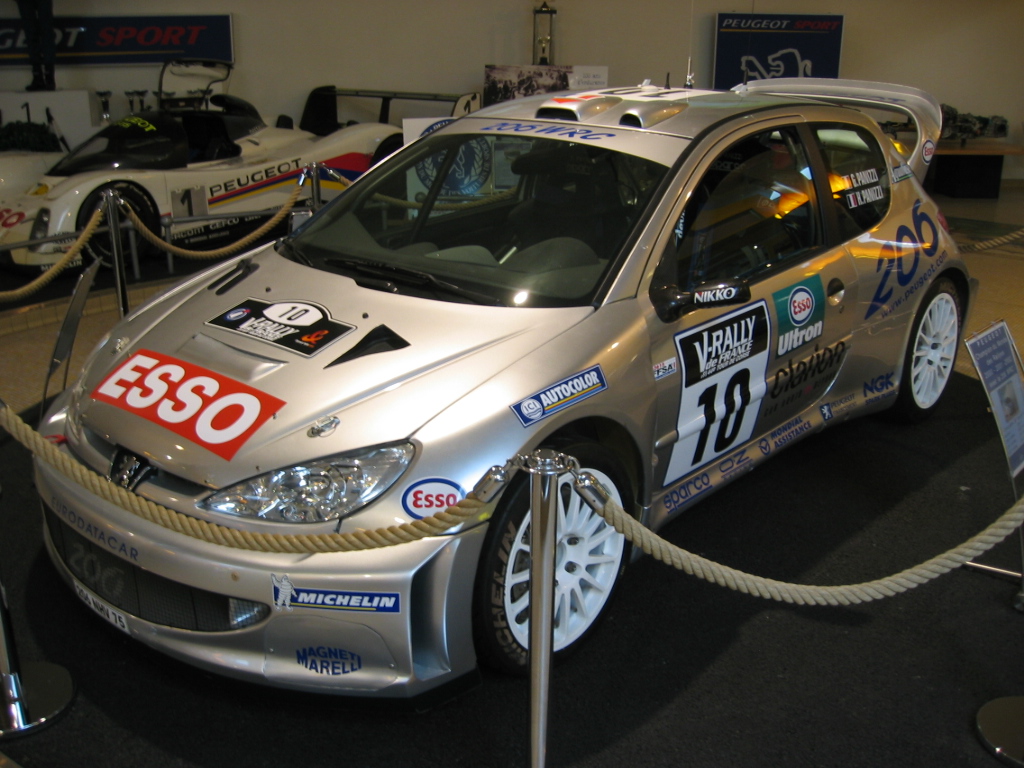 最新品国産PEUGEOT206 WRC (プジョー206 WRC)　 タミヤ　1/24　完成品 完成品