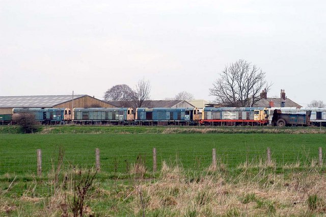 File:Smalmstown MOD Depot - geograph.org.uk - 621881.jpg