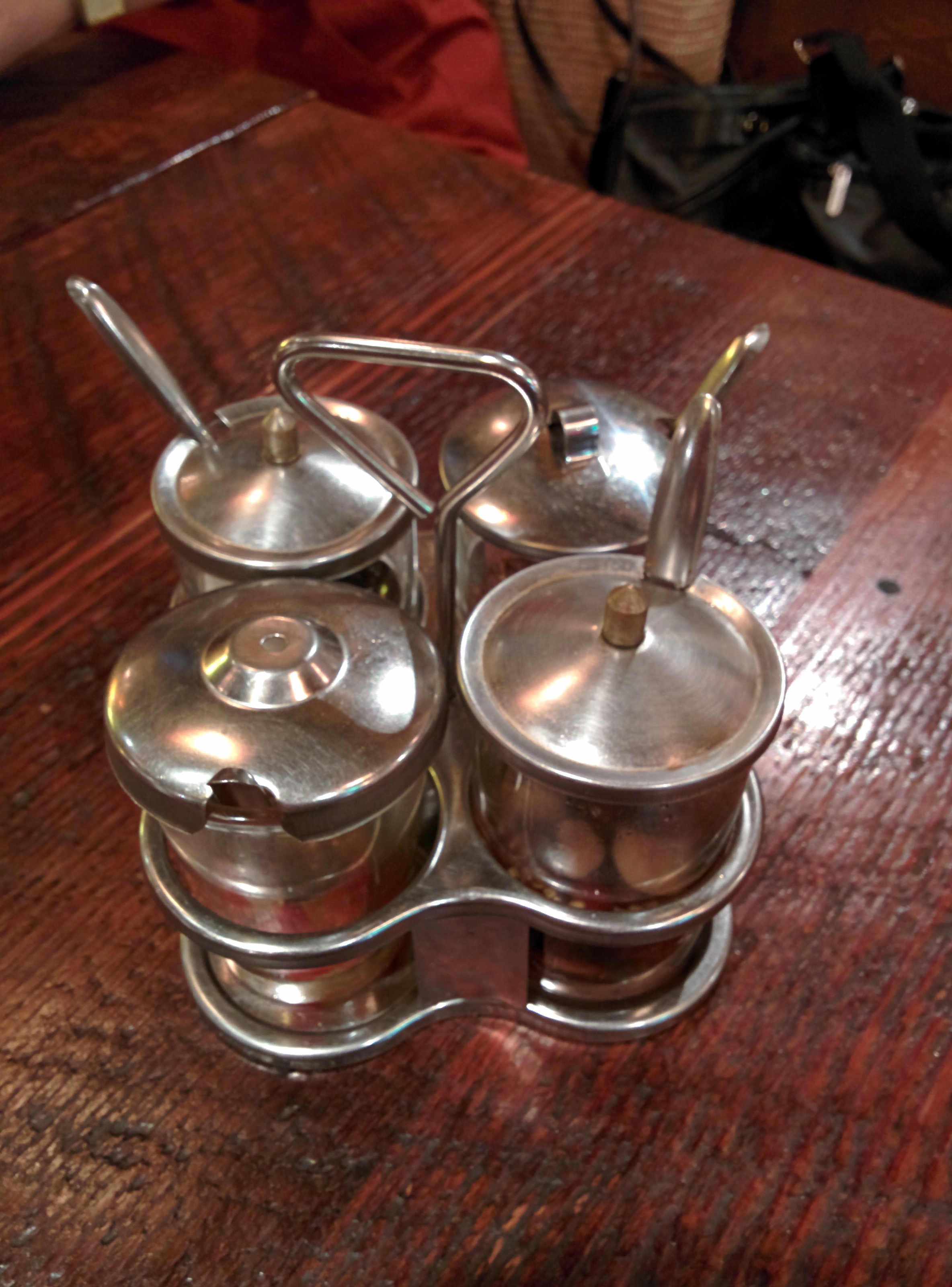 Thai Condiment Sets