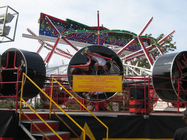 File:"Persons of a soft nature should watch before riding" - geograph.org.uk - 1437373.jpg