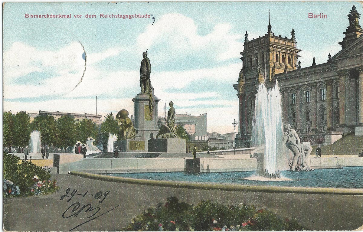 19090129 berlin bismarckdenkmal reichstagsgebaude.jpg
