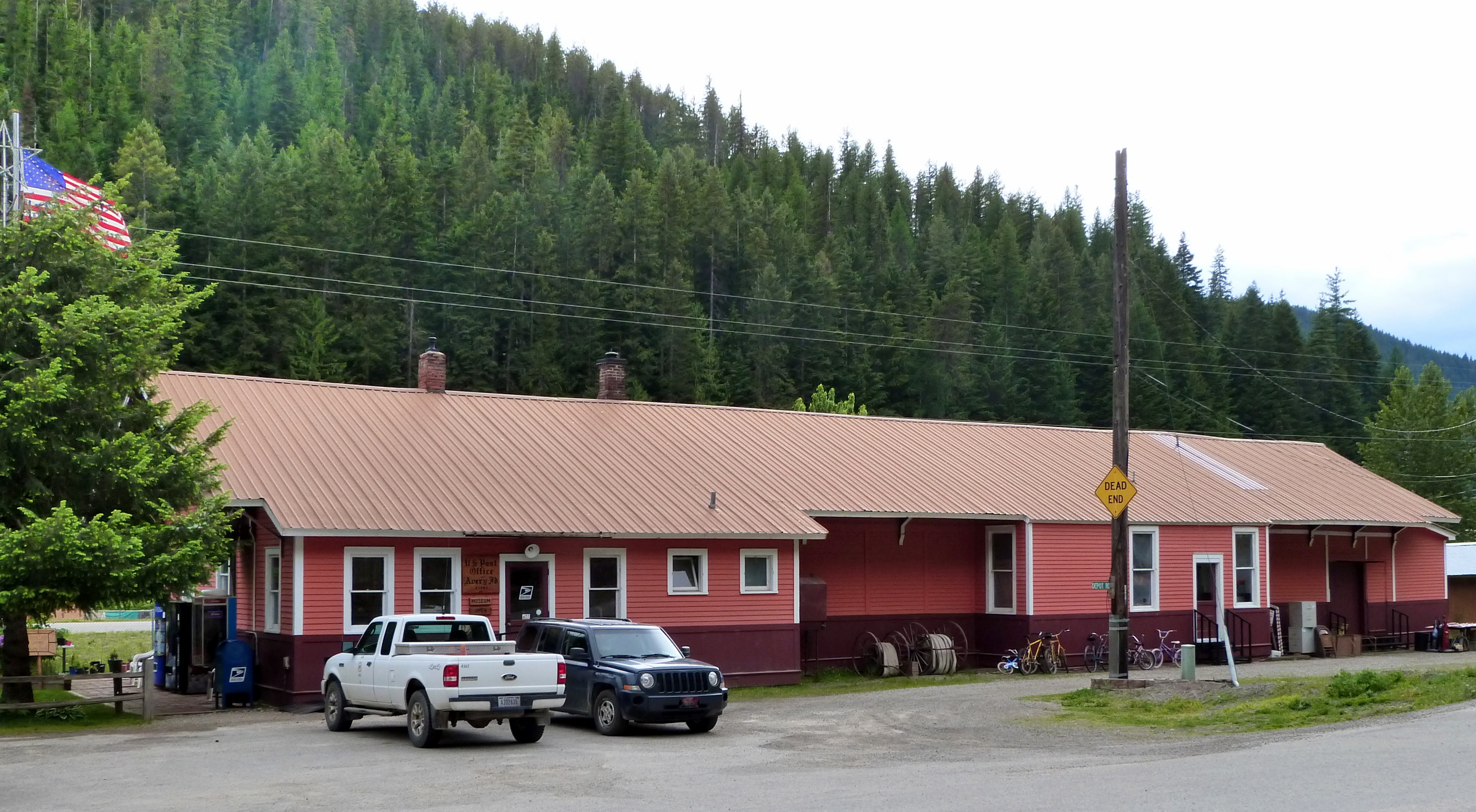 Photo of Avery Depot