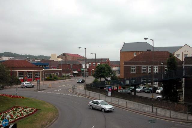 File:Cosham Fire Station and Police Station. - geograph.org.uk - 23691.jpg