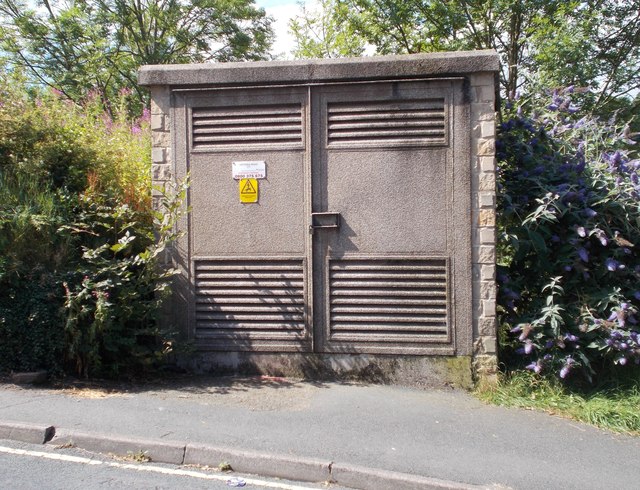 File:Electricity Substation No 777 - Victoria Road - geograph.org.uk - 4610532.jpg