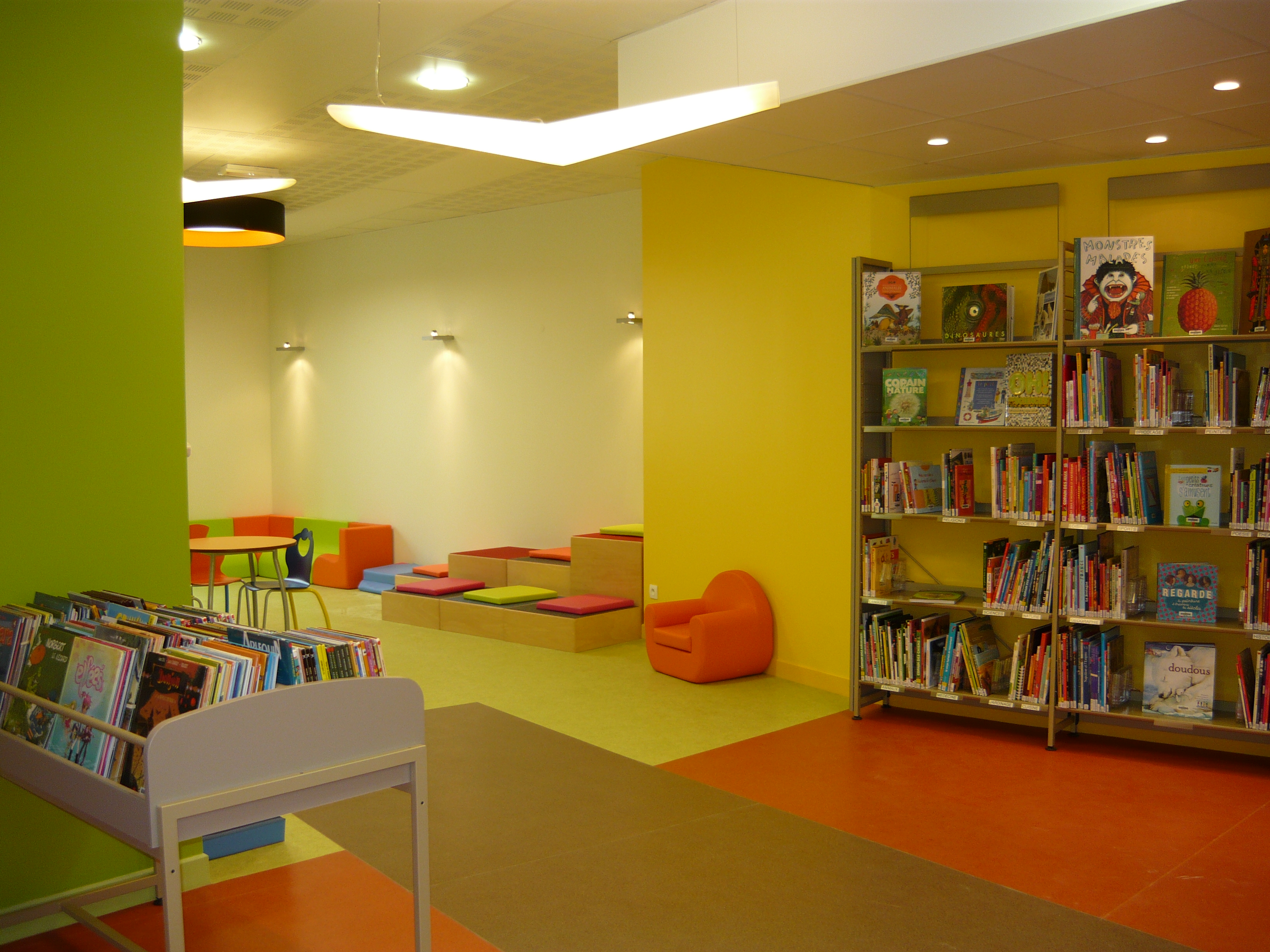 Fichier:Espace enfants.JPG — Wikipédia