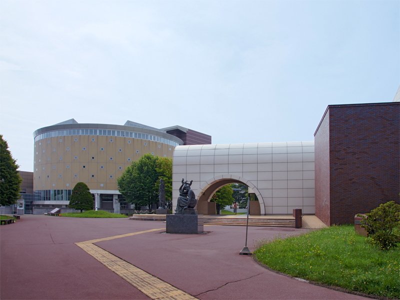 File:Hakodate Museum of Art Hokkaido Japan01n.jpg