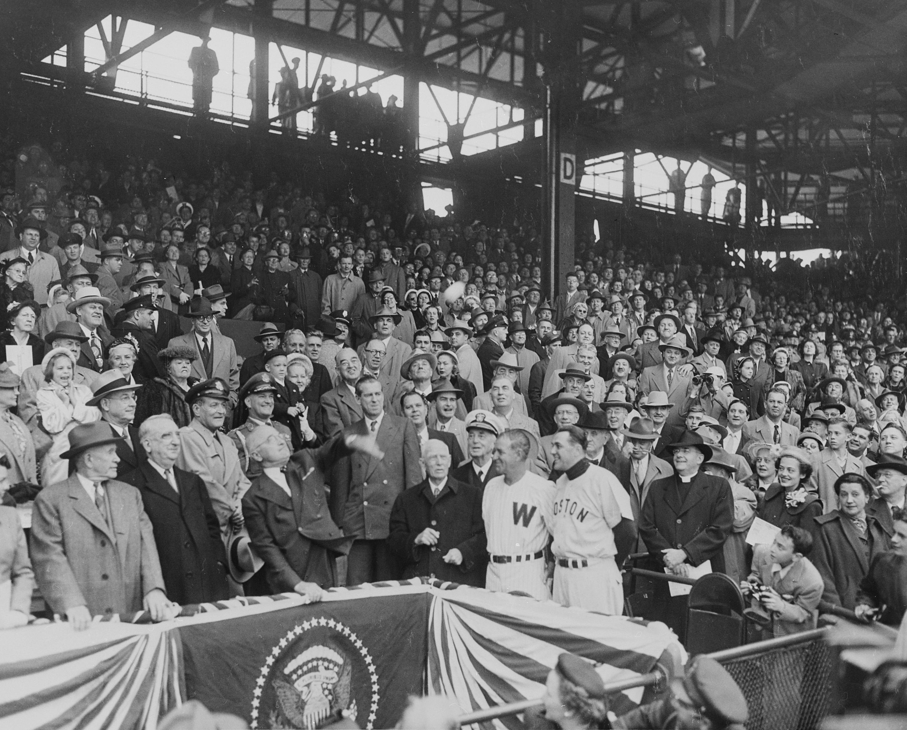 File:Harry Truman throws first pitch at 1952 Washington Senators