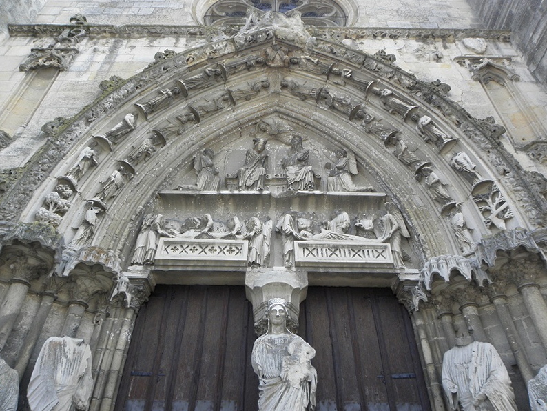 File:Longpont-sur-Orge (91) Basilique Portail occidental 03.JPG