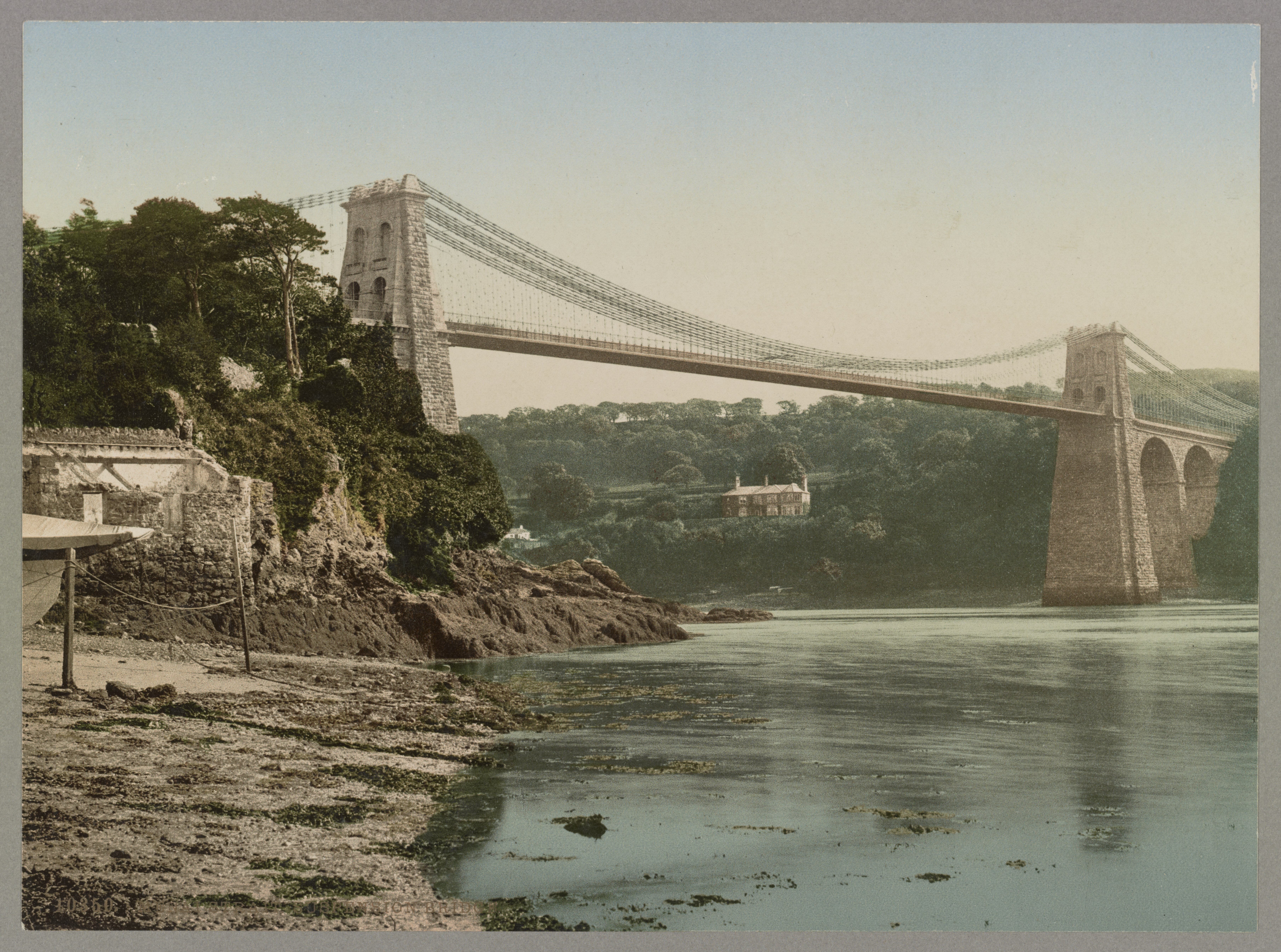 Menai Bridge. Мосты дискавери