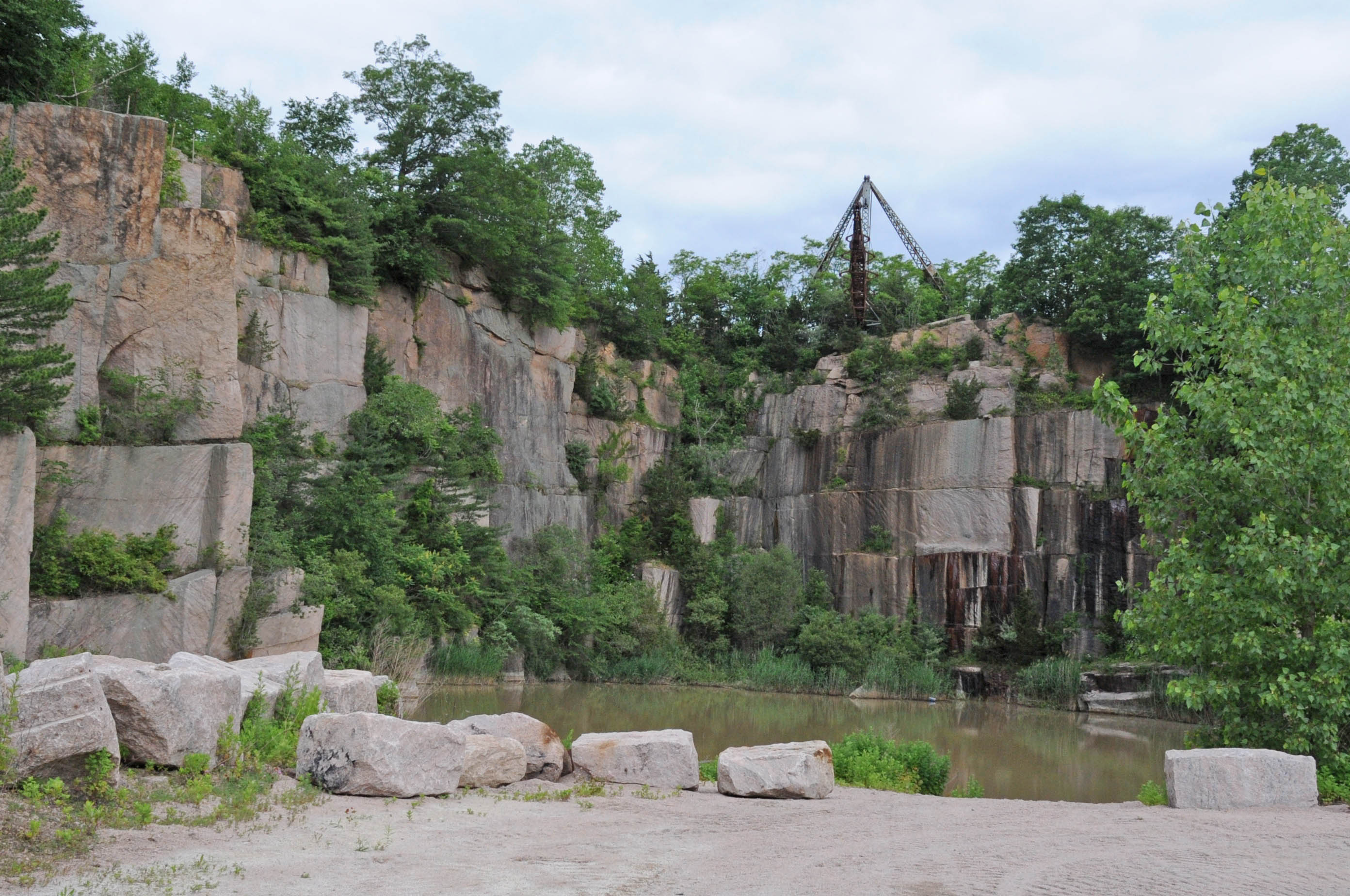 File NORCROSS BROTHERS GRANITE QUARRY NEW HAVEN COUNTY CT.jpg