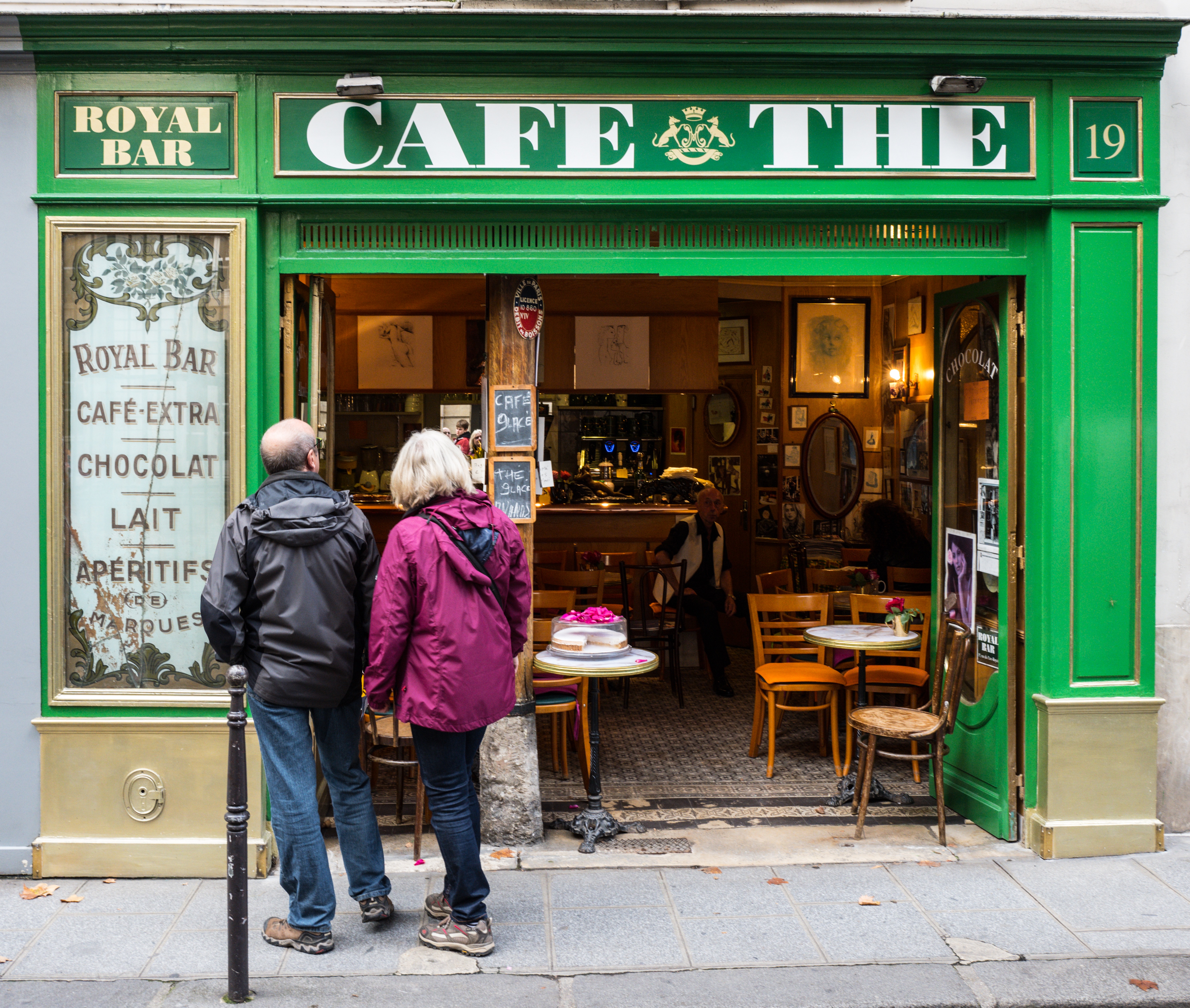 File Paris Rue Du Parc Royal No 19 Coffee Shop Jpg Wikimedia Commons