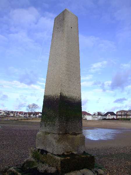 File:The Crowstone (2) - geograph.org.uk - 316119.jpg