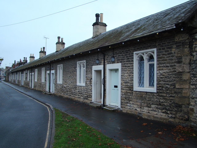 File:Thornton-le-Dale Almshouses - geograph.org.uk - 1034352.jpg