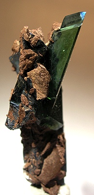 File:Vivianite-4mj33b.jpg