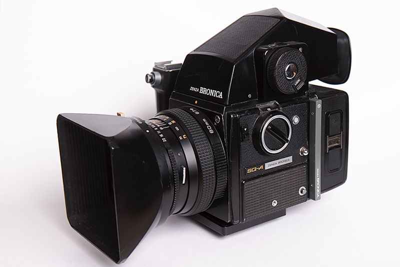 File:Zenza Bronica SQ-A - (1).jpg