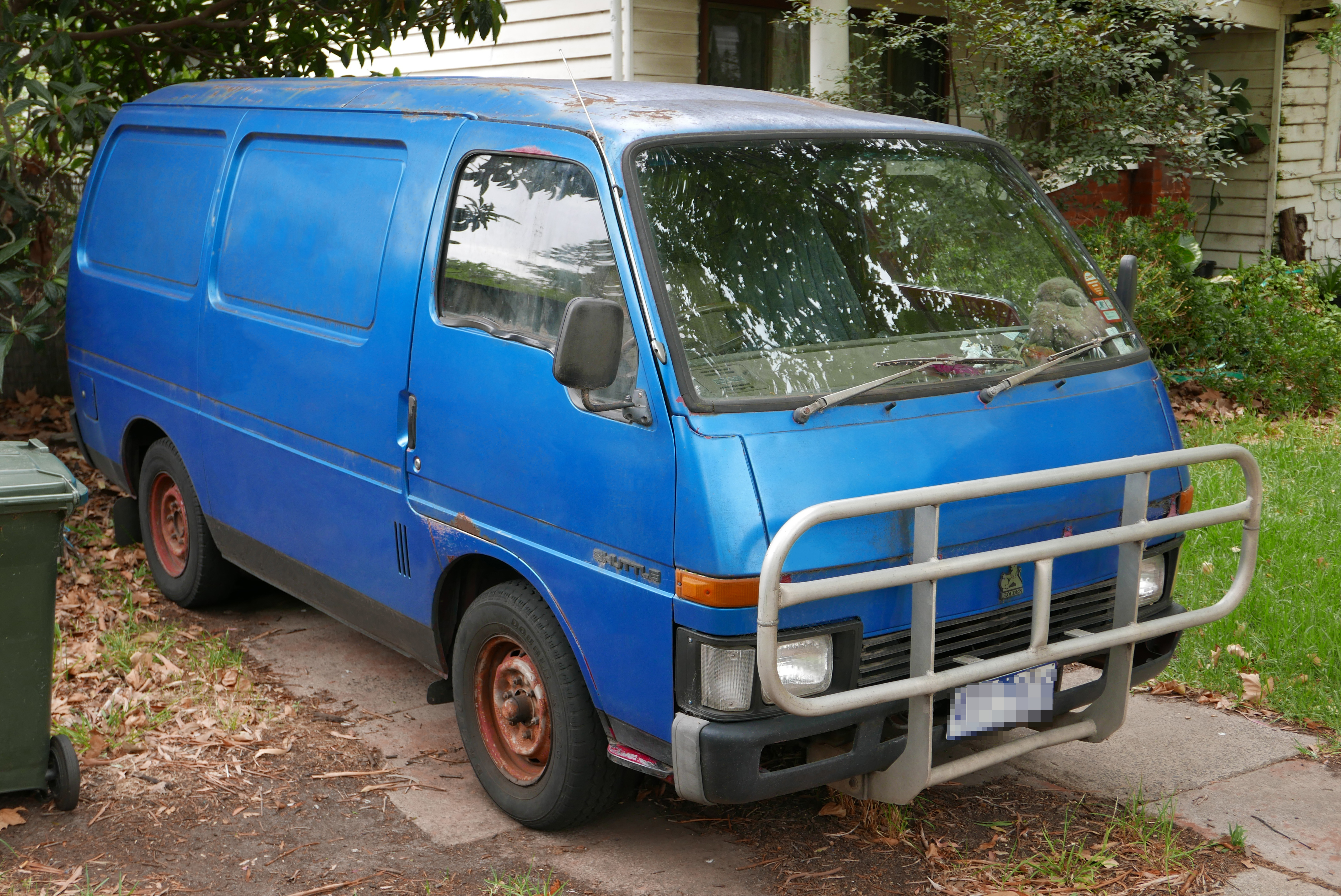 holden minivan